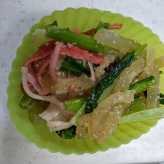 小松菜と大根とカニカマのゴマ醤油サラダ